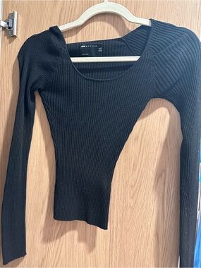 ZARA Black Ribbed Scoop-Neck Long Sleeve Top